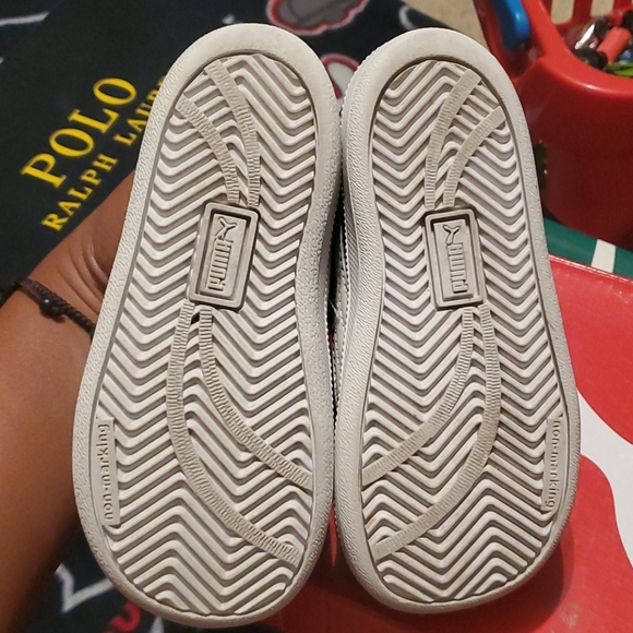 Sneakers - Picture 3 of 4